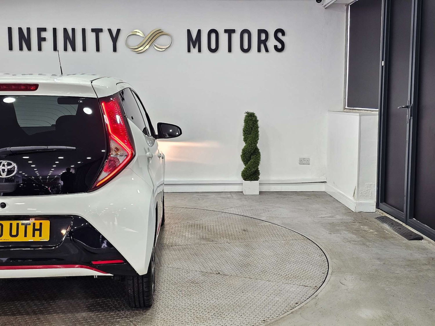 Used Toyota AYGO 2020 for sale - 77720509: Photo 27