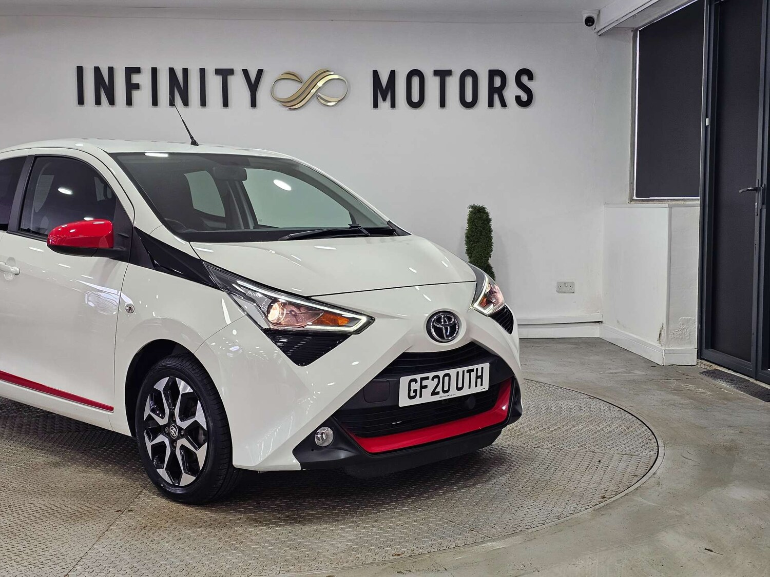 Used Toyota AYGO 2020 for sale - 77720509: Photo 32
