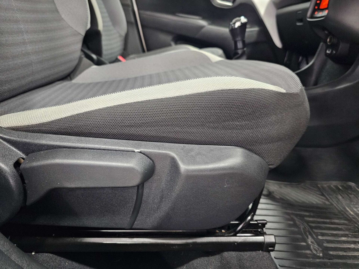 Used Toyota AYGO 2020 for sale - 77720509: Photo 51