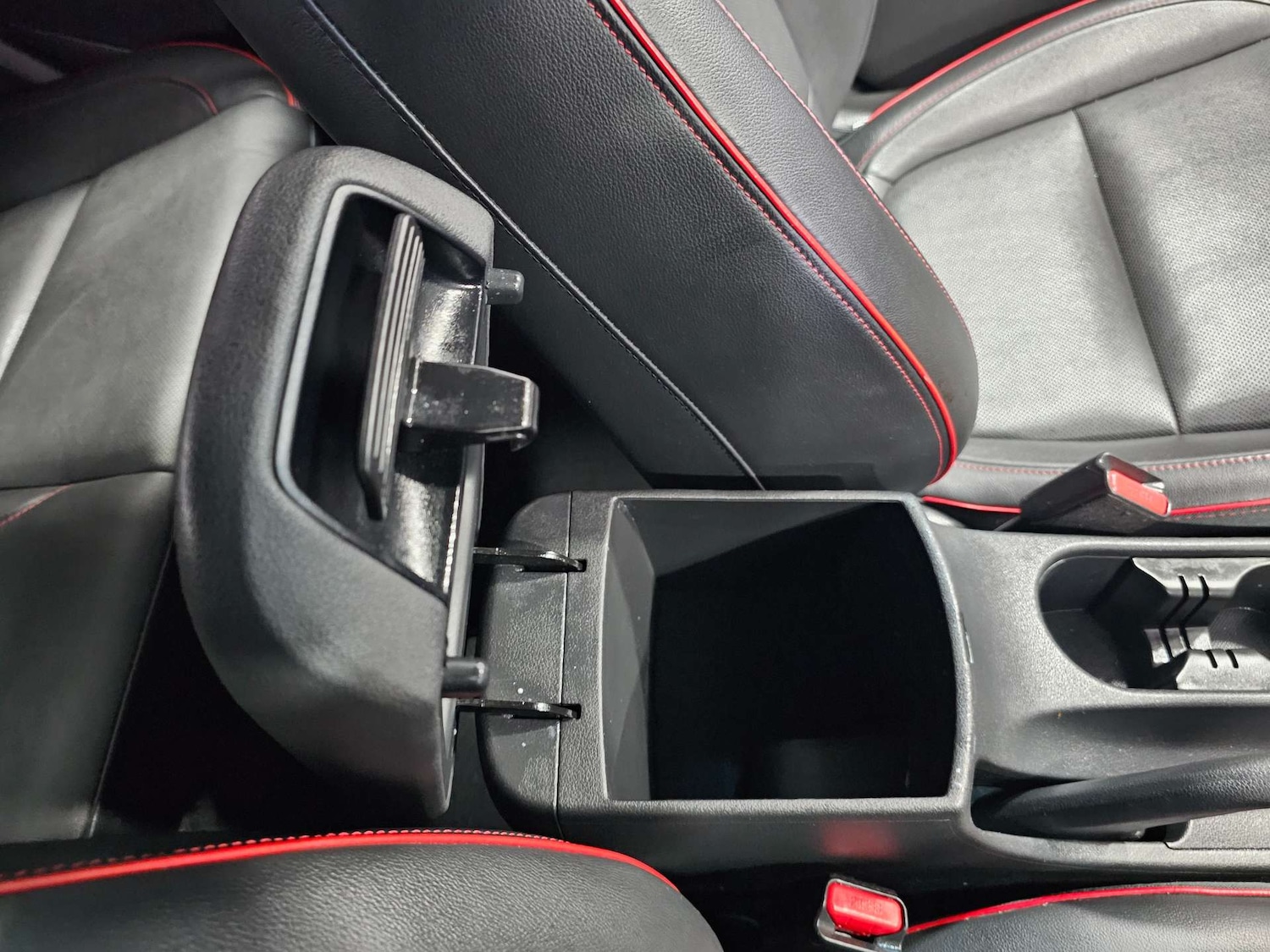 Used Hyundai KONA 2018 for sale - 77523295: Photo 65