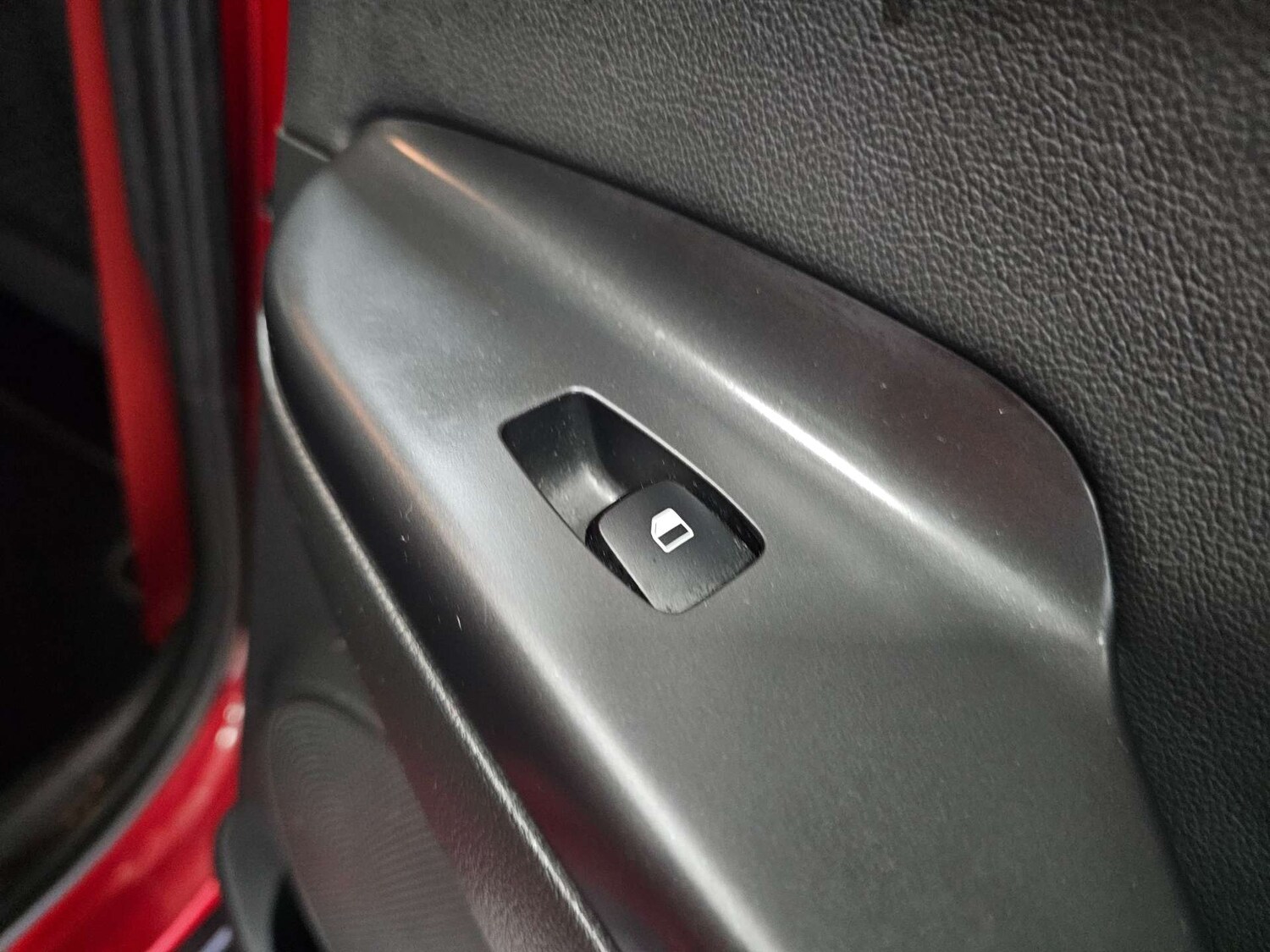 Used Hyundai KONA 2018 for sale - 77523295: Photo 78