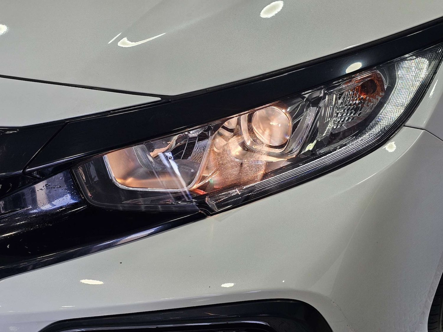 Used Honda Civic 2017 for sale - 76972393: Photo 18