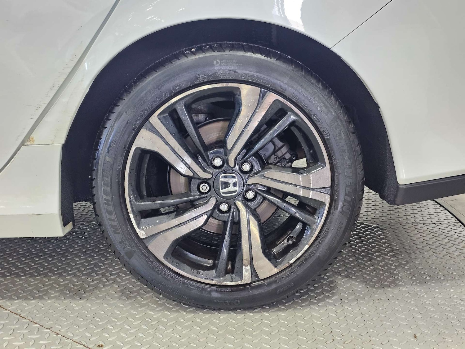 Used Honda Civic 2017 for sale - 76972393: Photo 25