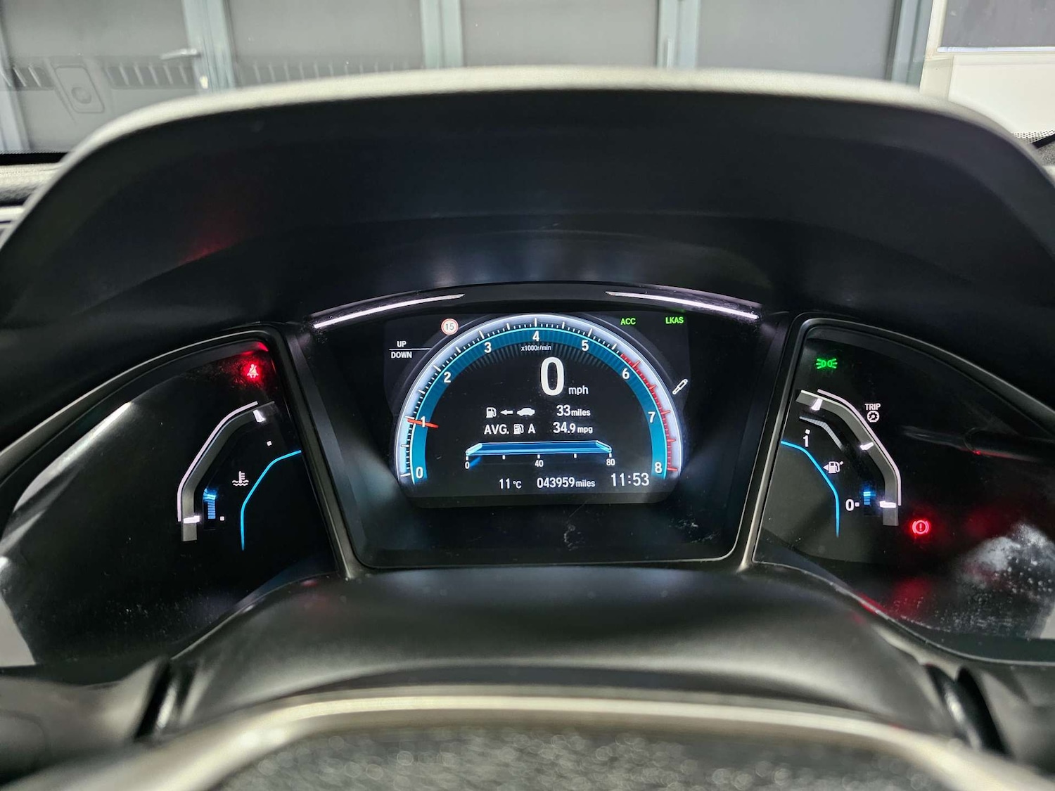 Used Honda Civic 2017 for sale - 76972393: Photo 58