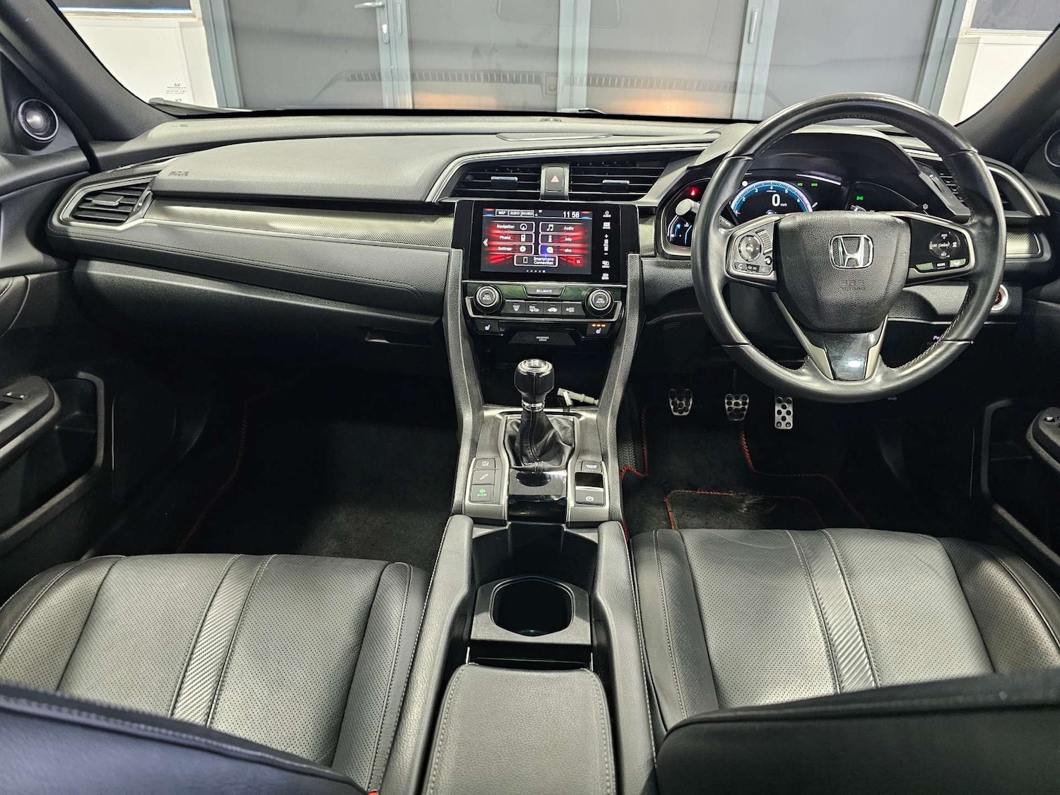 Used Honda Civic 2017 for sale - 76972393: Photo 80