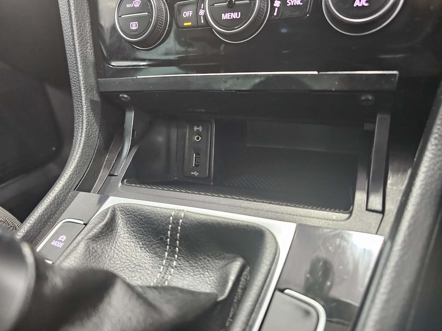 Used Volkswagen Golf 2016 for sale - 76972317: Photo 36