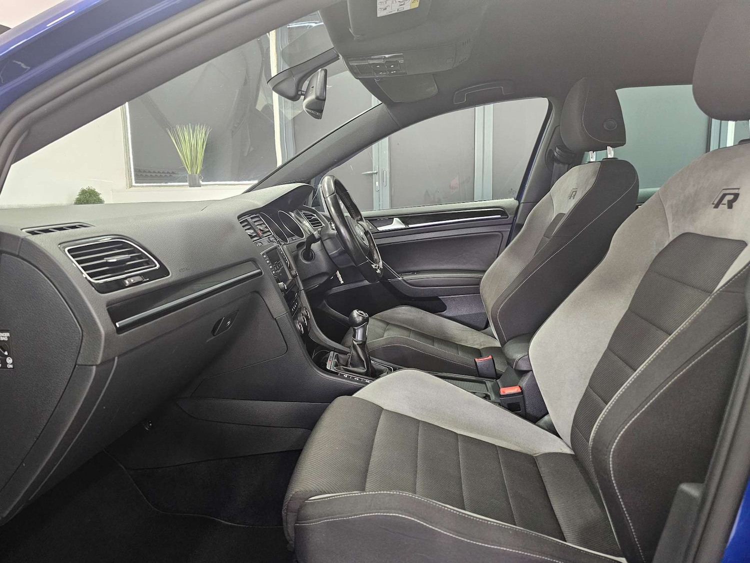 Used Volkswagen Golf 2016 for sale - 76972317: Photo 61