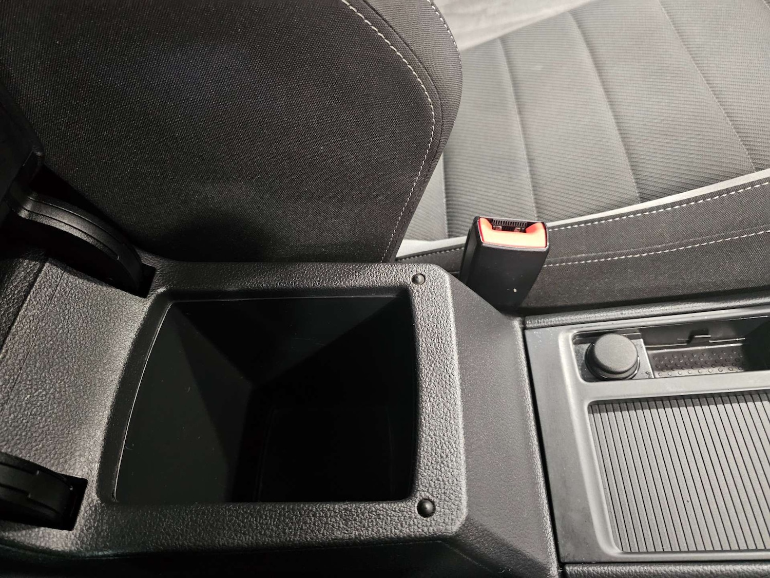 Used Volkswagen Golf 2016 for sale - 76972317: Photo 83