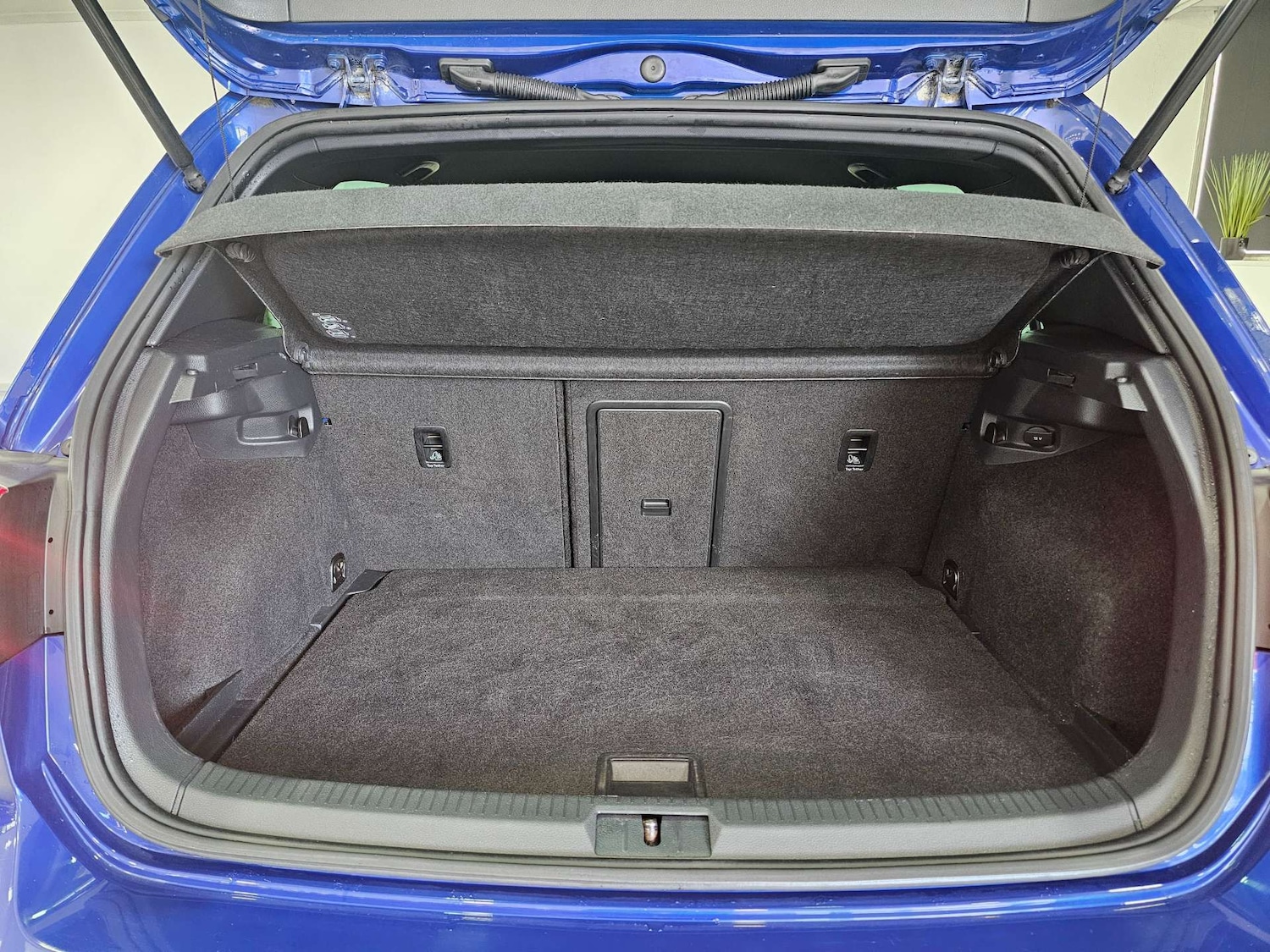 Used Volkswagen Golf 2016 for sale - 76972317: Photo 89