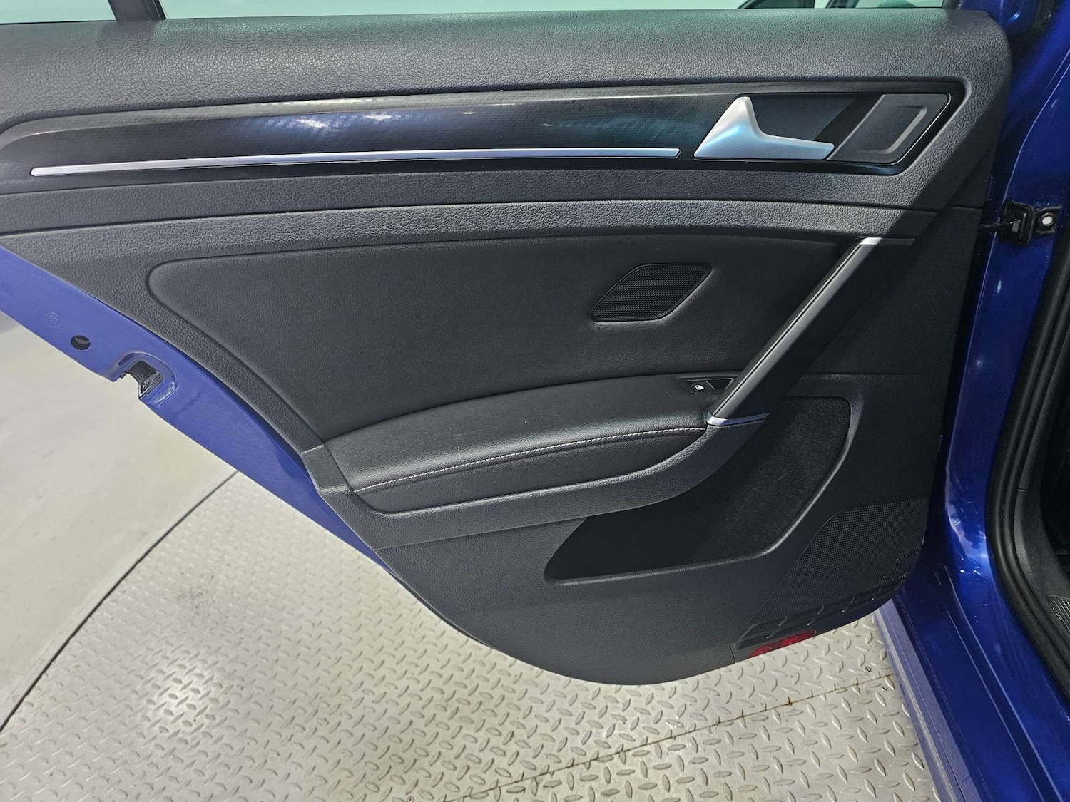 Used Volkswagen Golf 2016 for sale - 76972317: Photo 90