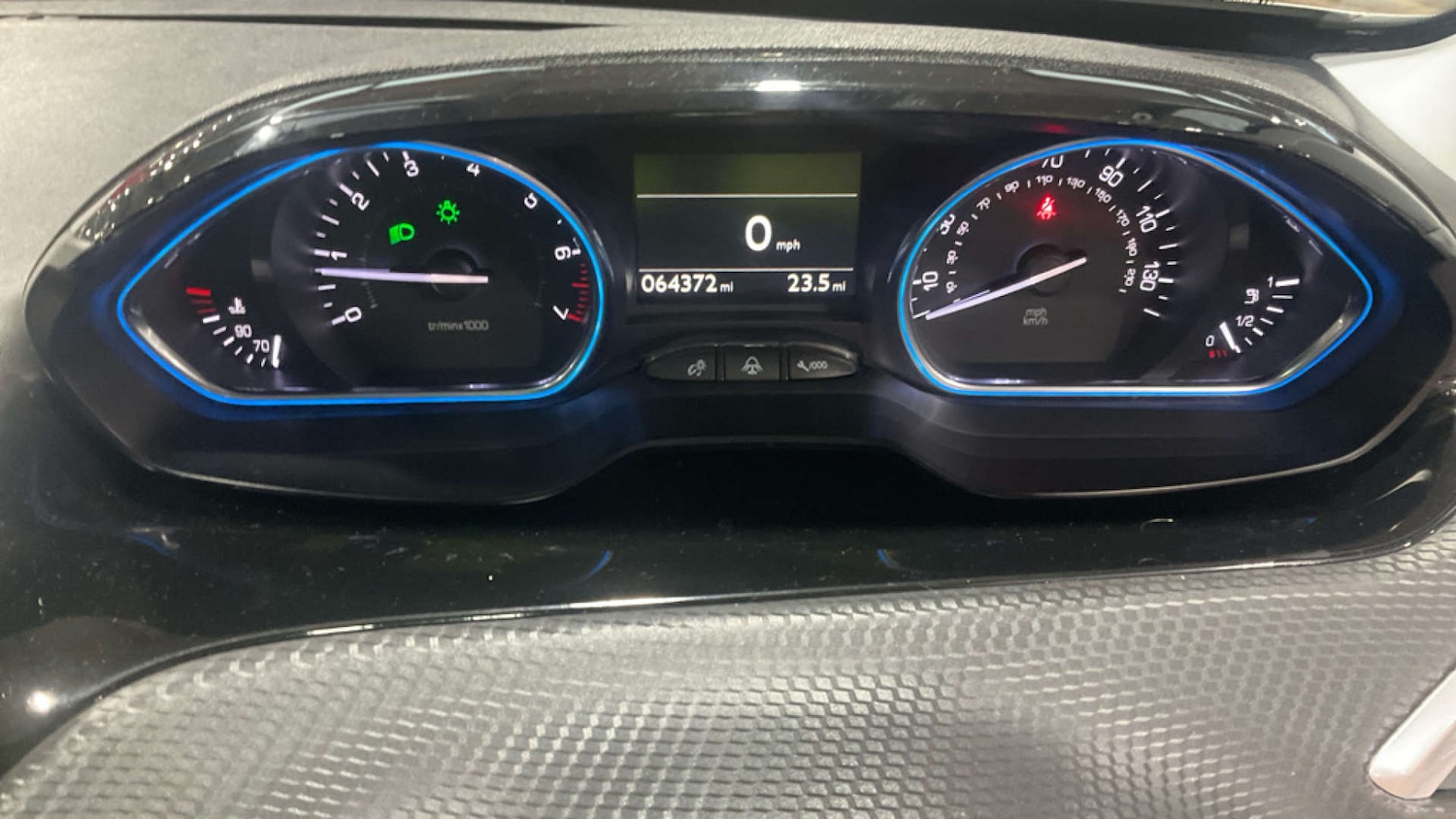 Used Peugeot 2008 2018 for sale - 77299396: Photo 13