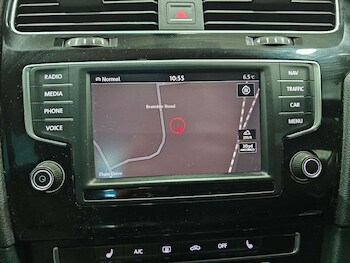 Used Volkswagen Golf 2015 for sale - 77168090: Photo