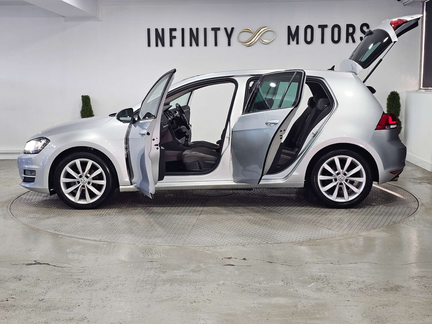 Used Volkswagen Golf 2015 for sale - 77168090: Photo 45