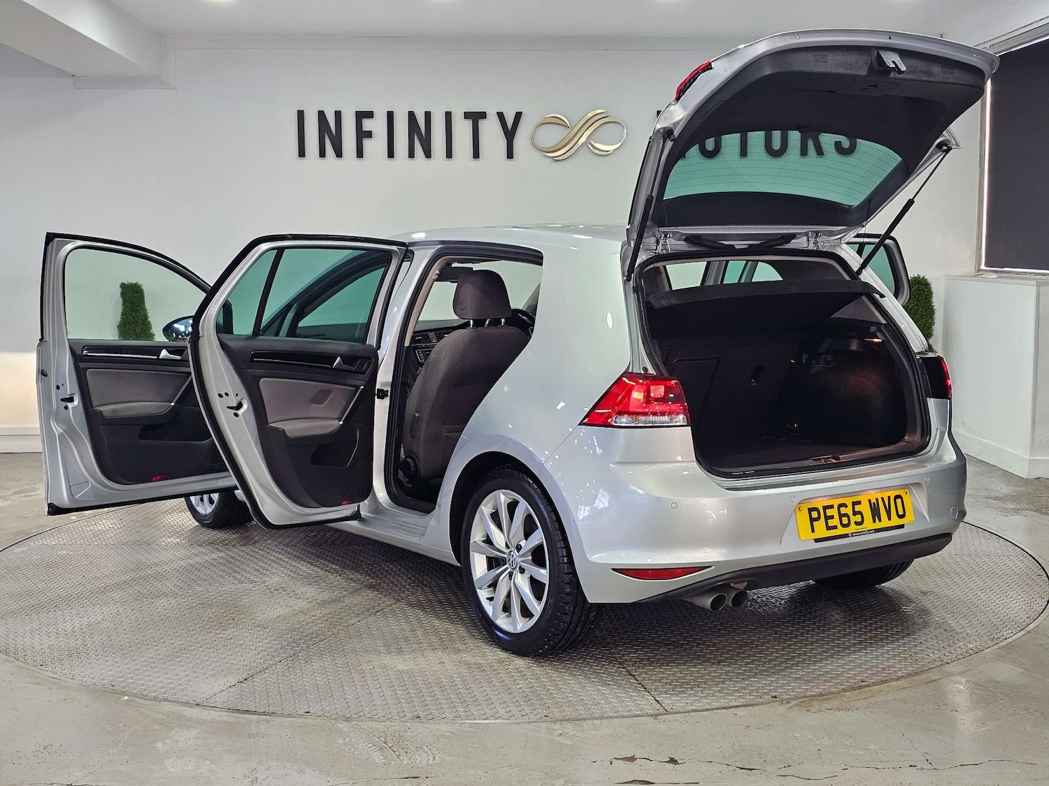 Used Volkswagen Golf 2015 for sale - 77168090: Photo 46