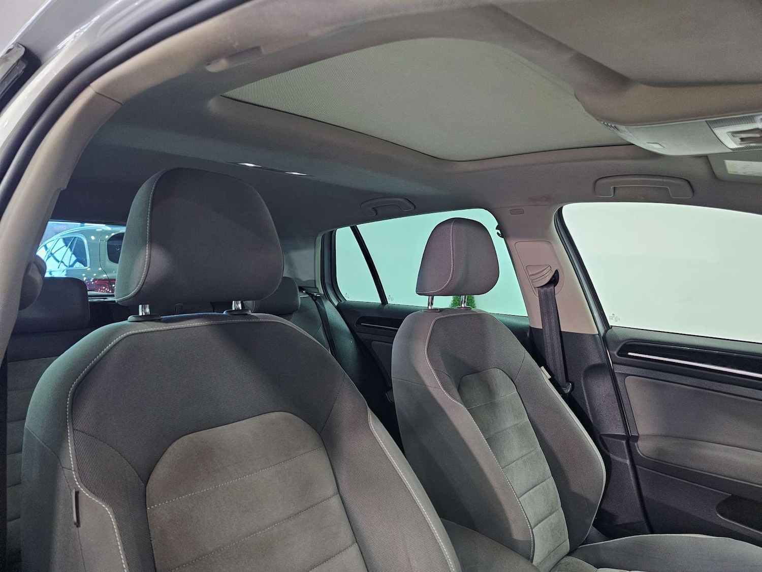 Used Volkswagen Golf 2015 for sale - 77168090: Photo 57