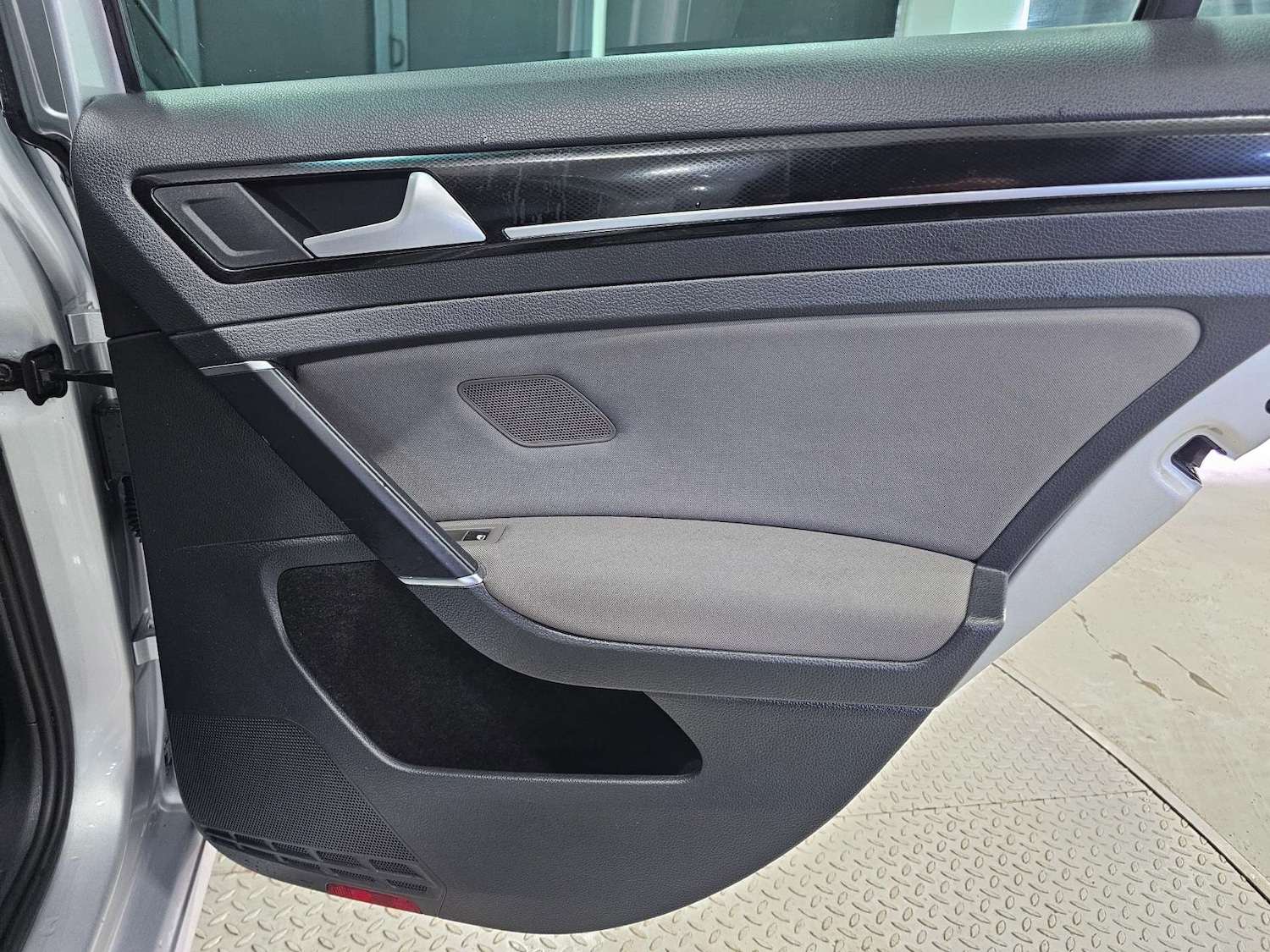 Used Volkswagen Golf 2015 for sale - 77168090: Photo 76