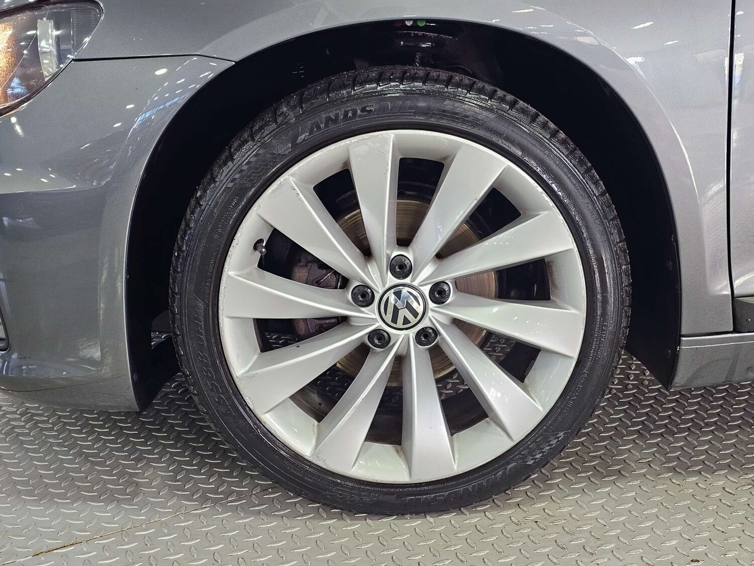 Used Volkswagen Scirocco 2015 for sale - 77937319: Photo 24