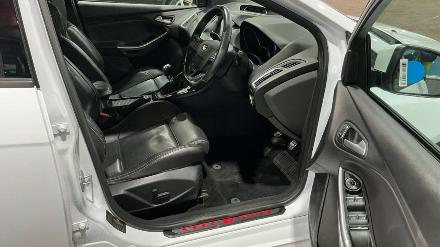 Used Ford Focus 2015 for sale - 76972343: Photo 11