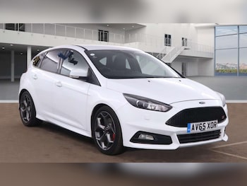 Used Ford Focus 2015 for sale - 76972343: Photo