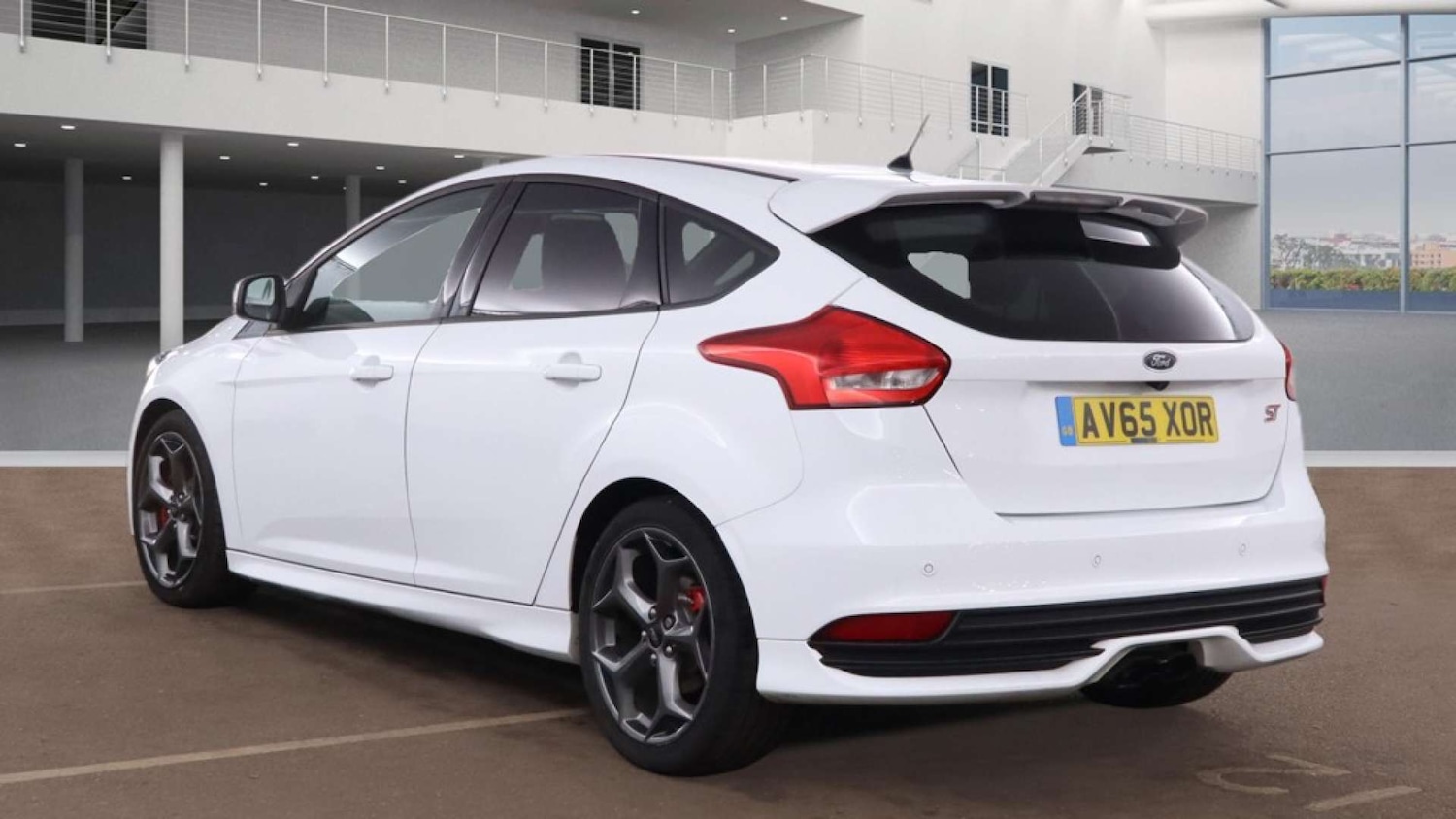 Used Ford Focus 2015 for sale - 76972343: Photo 4