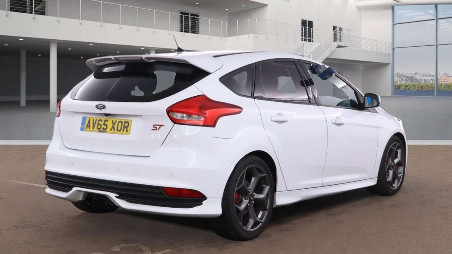Used Ford Focus 2015 for sale - 76972343: Photo 5