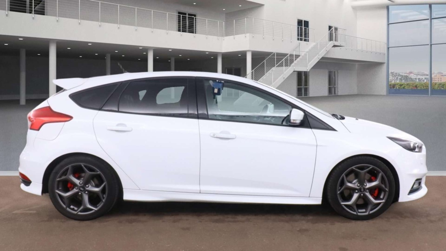 Used Ford Focus 2015 for sale - 76972343: Photo 6