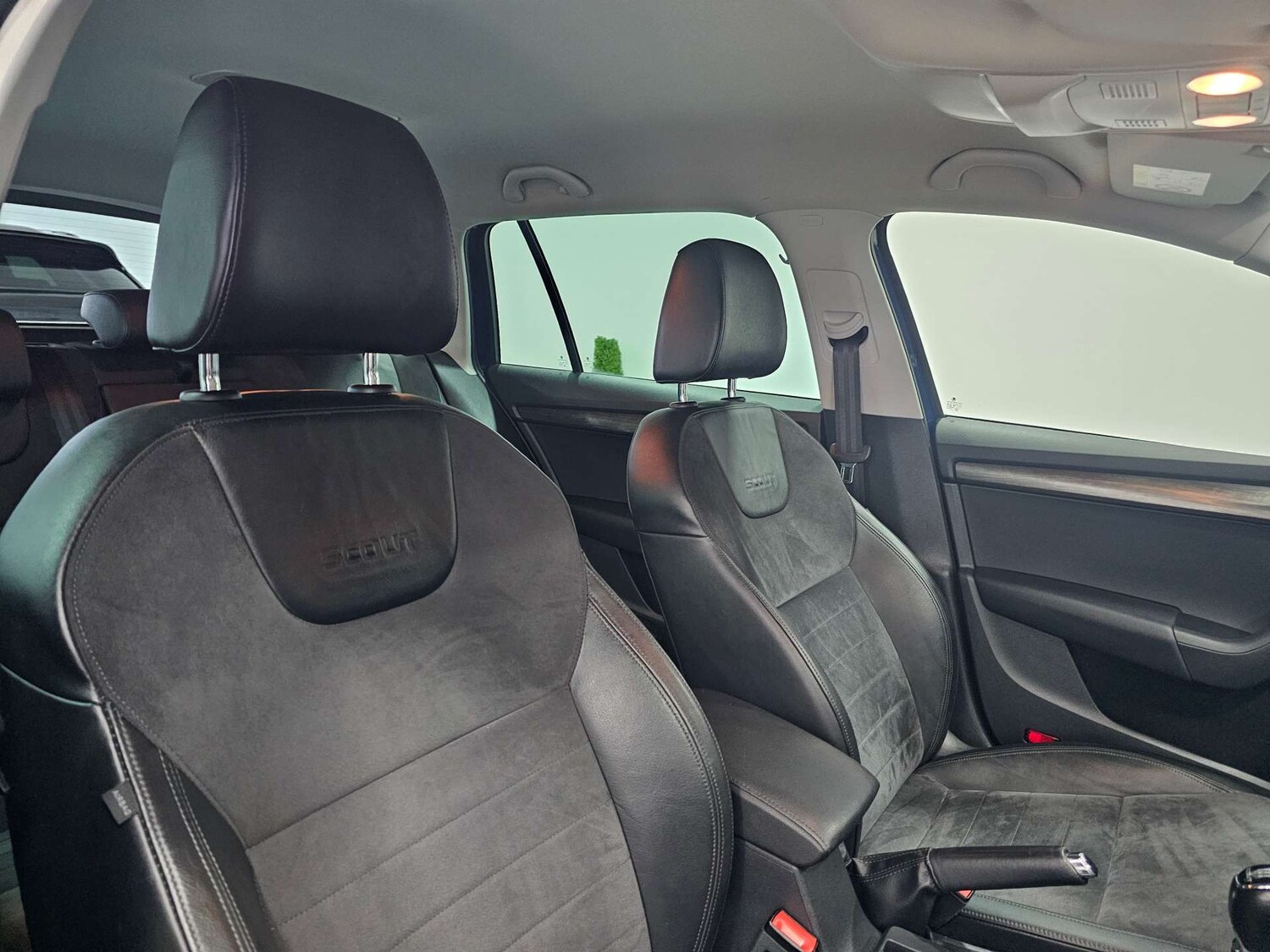 Used Skoda Octavia 2016 for sale - 77830750: Photo 10