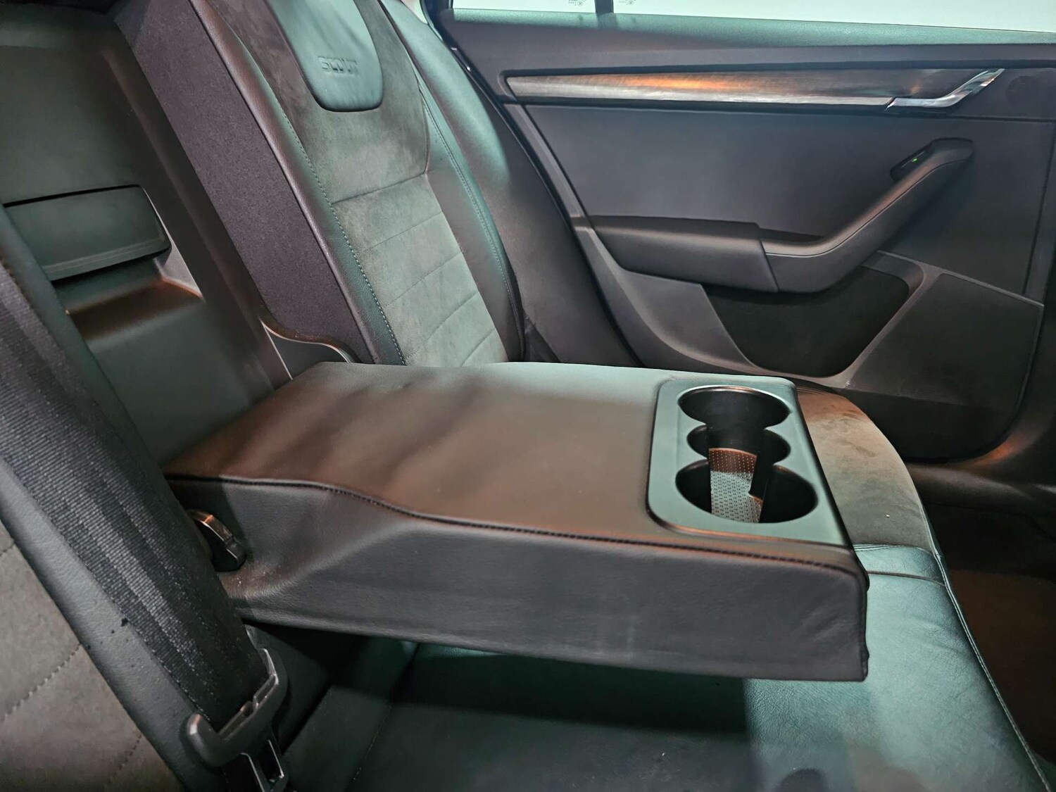 Used Skoda Octavia 2016 for sale - 77830750: Photo 77