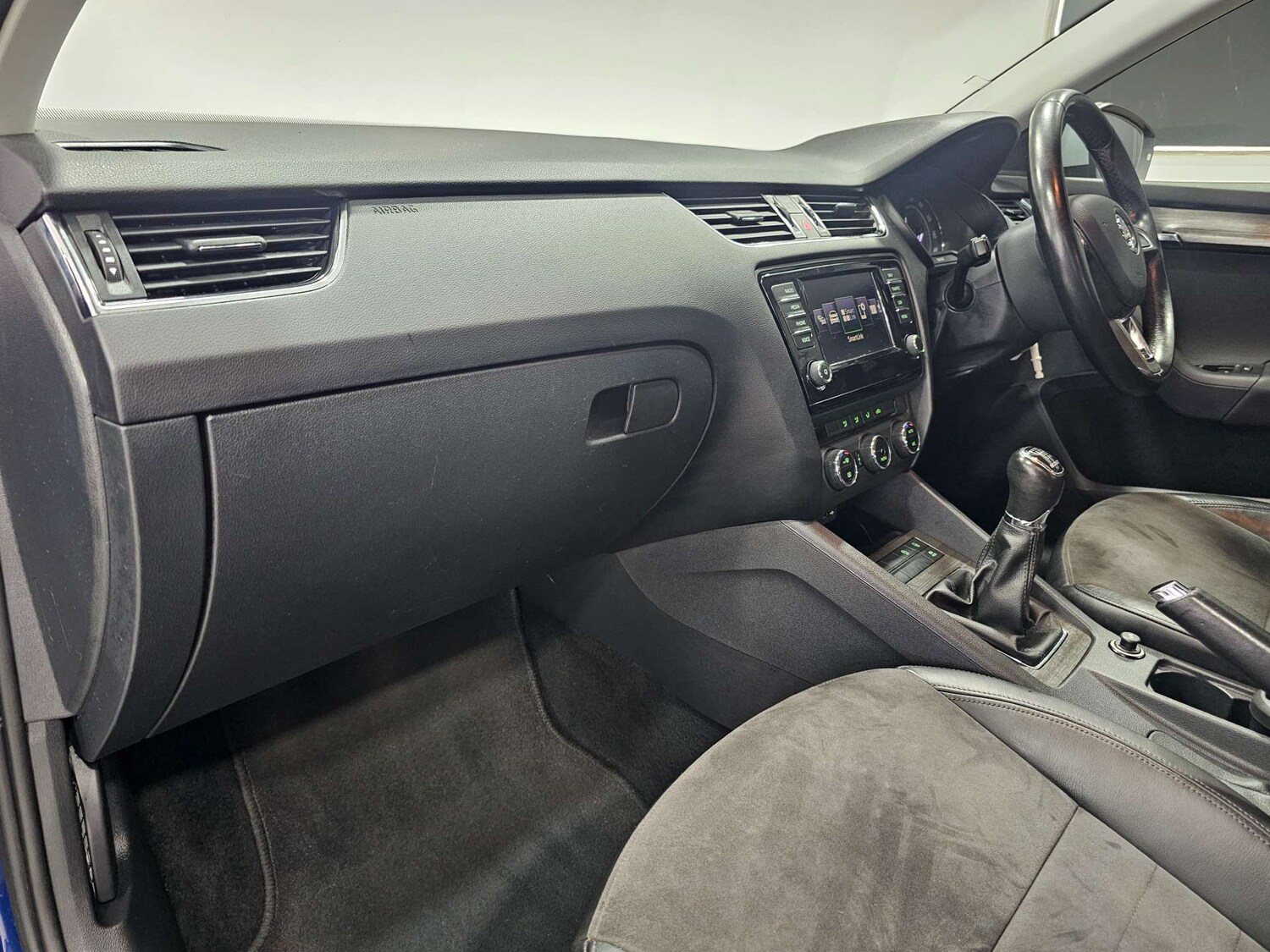 Used Skoda Octavia 2016 for sale - 77830750: Photo 85