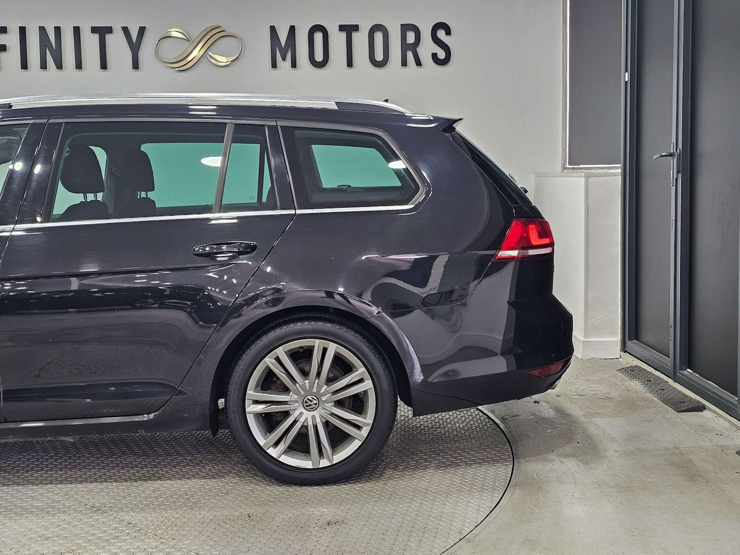 Used Volkswagen Golf 2015 for sale - 76972362: Photo 23