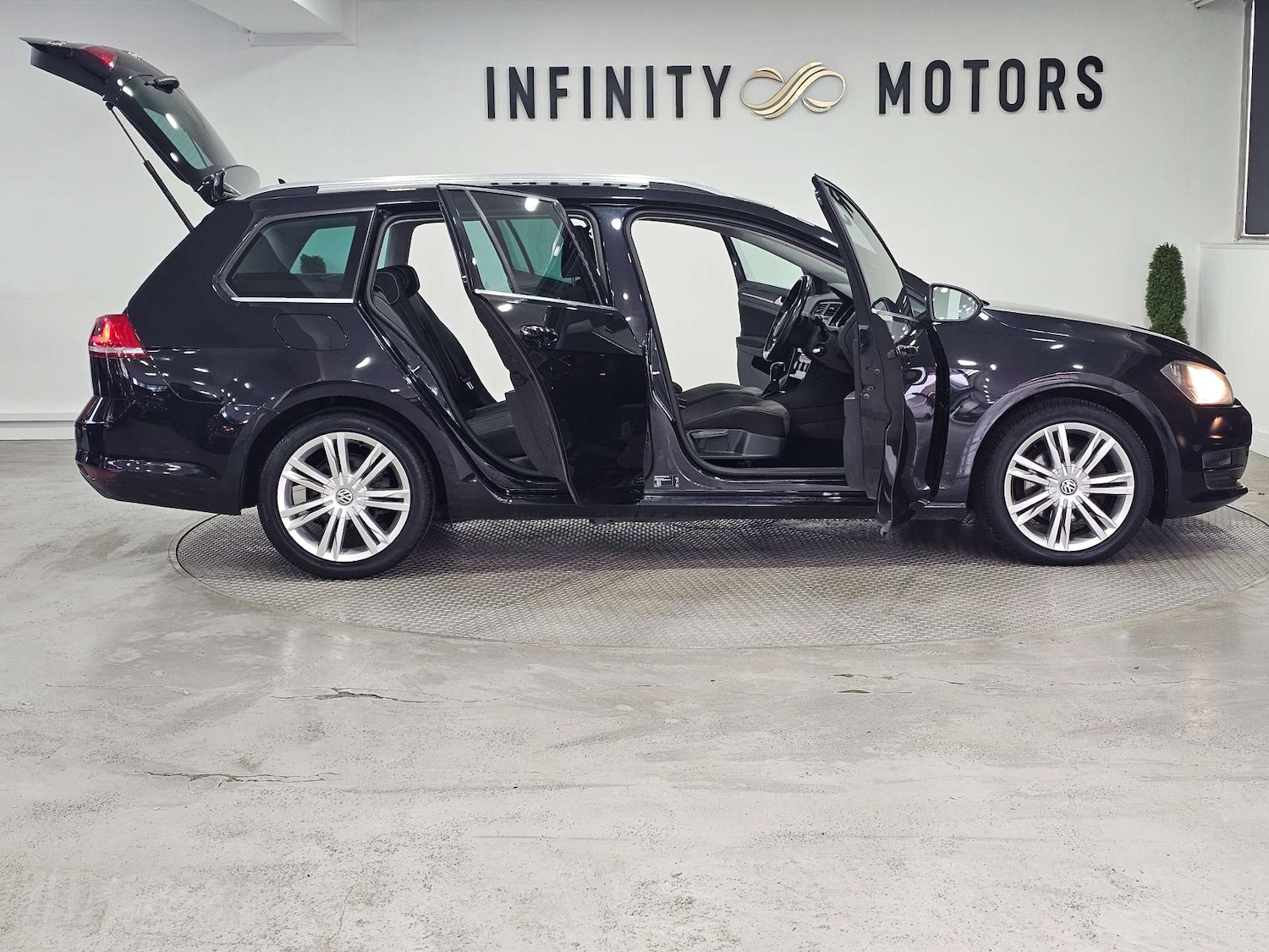 Used Volkswagen Golf 2015 for sale - 76972362: Photo 44