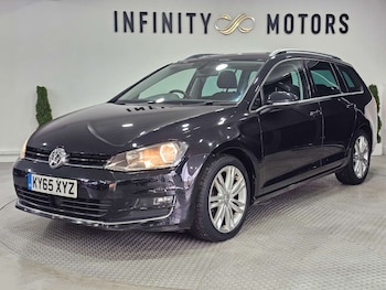 Used Volkswagen Golf 2015 for sale - 76972362: Photo