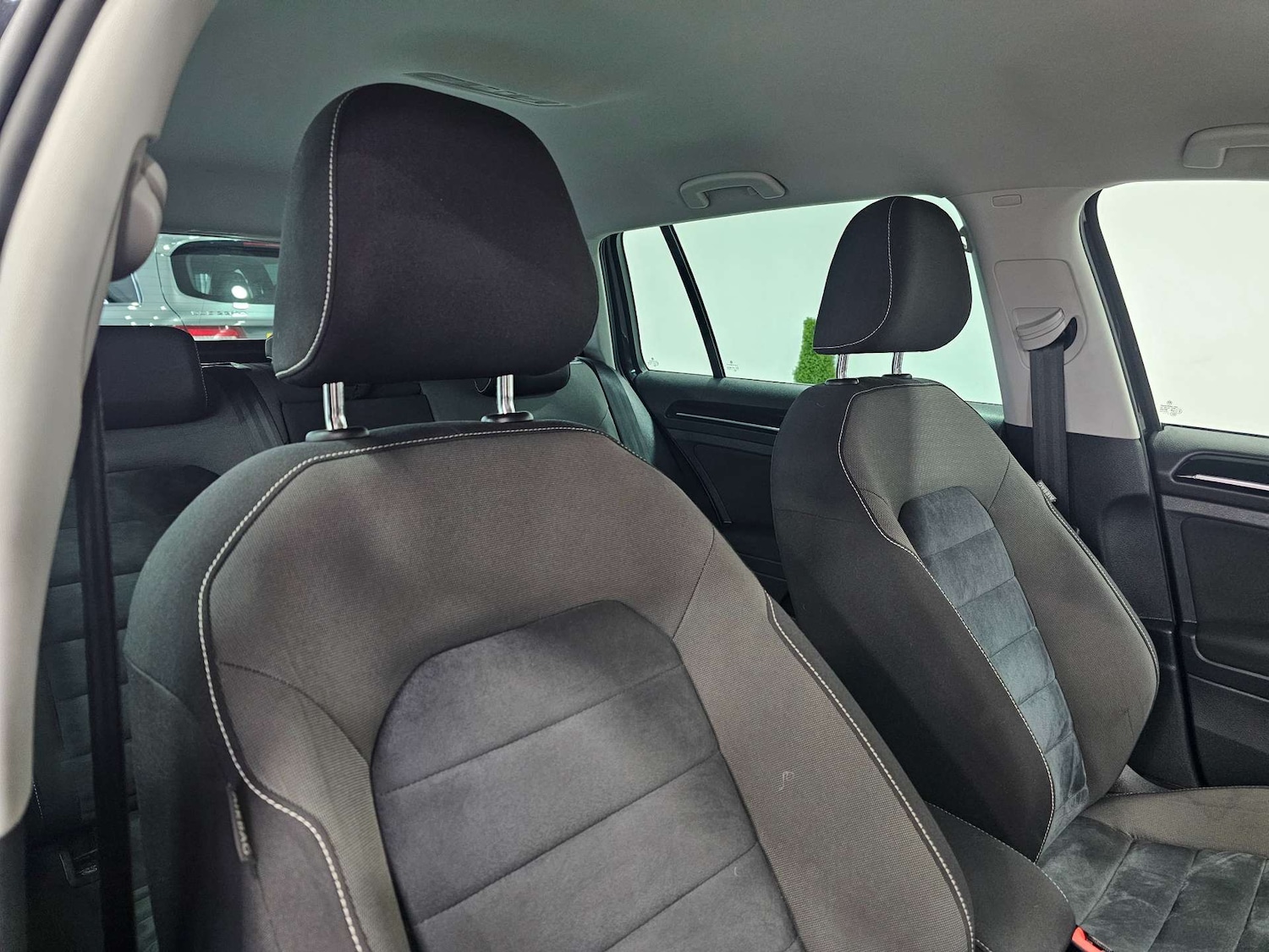 Used Volkswagen Golf 2015 for sale - 76972362: Photo 5