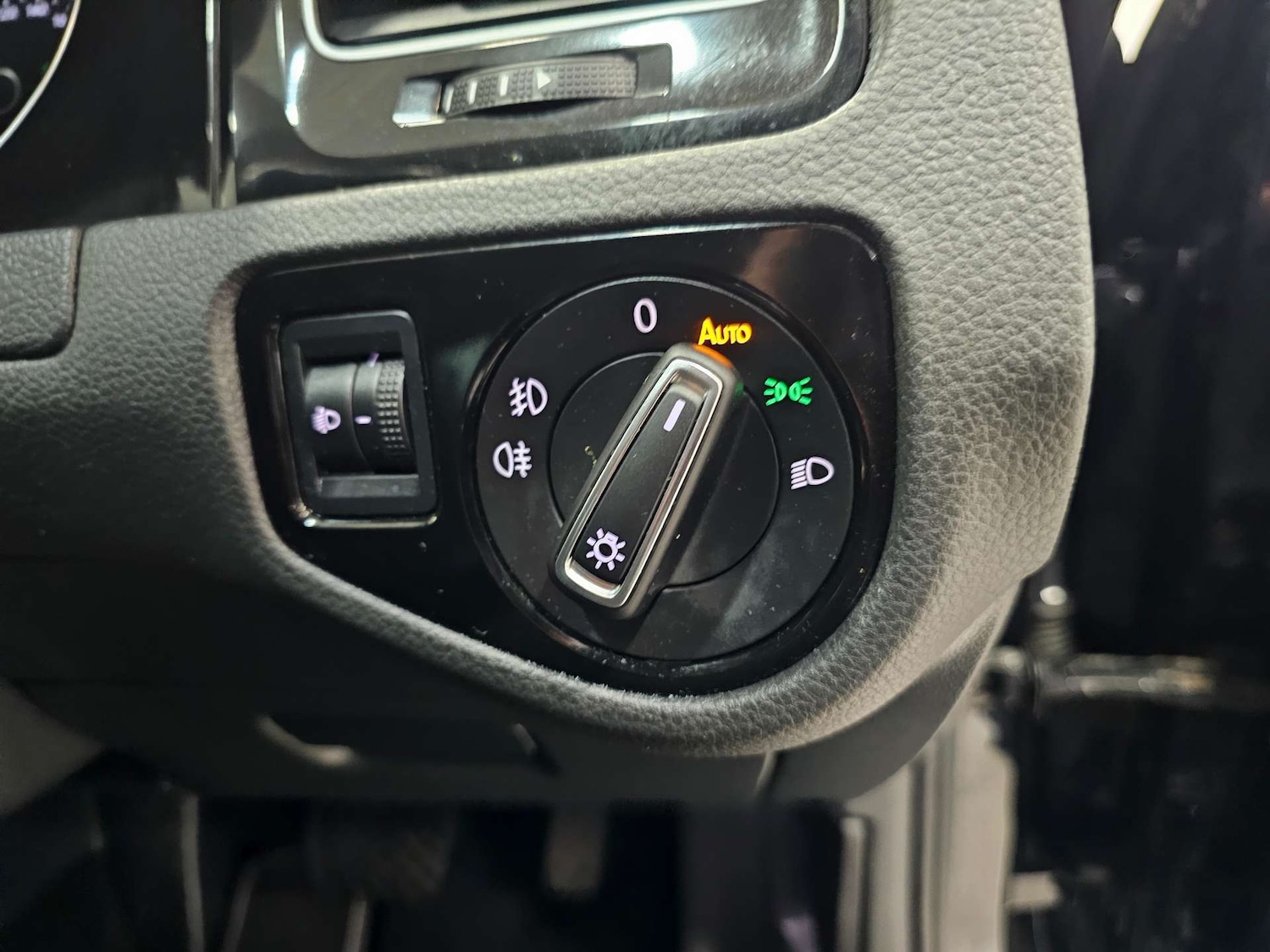 Used Volkswagen Golf 2015 for sale - 76972362: Photo 60