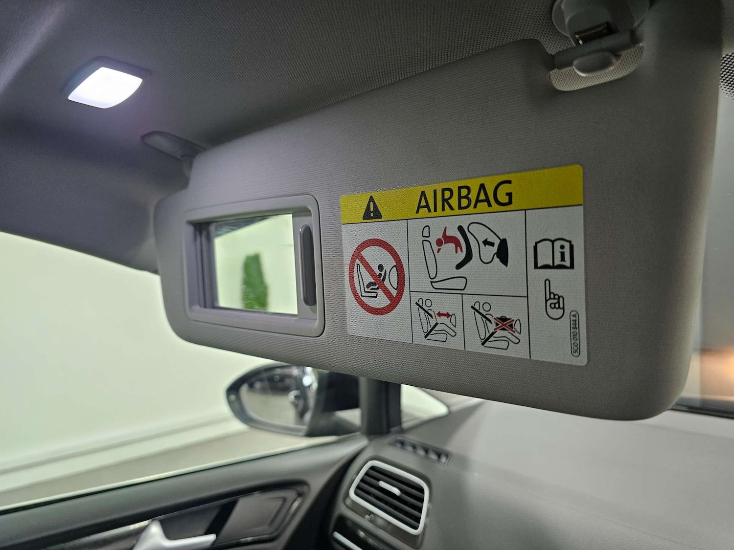 Used Volkswagen Golf 2015 for sale - 76972362: Photo 73