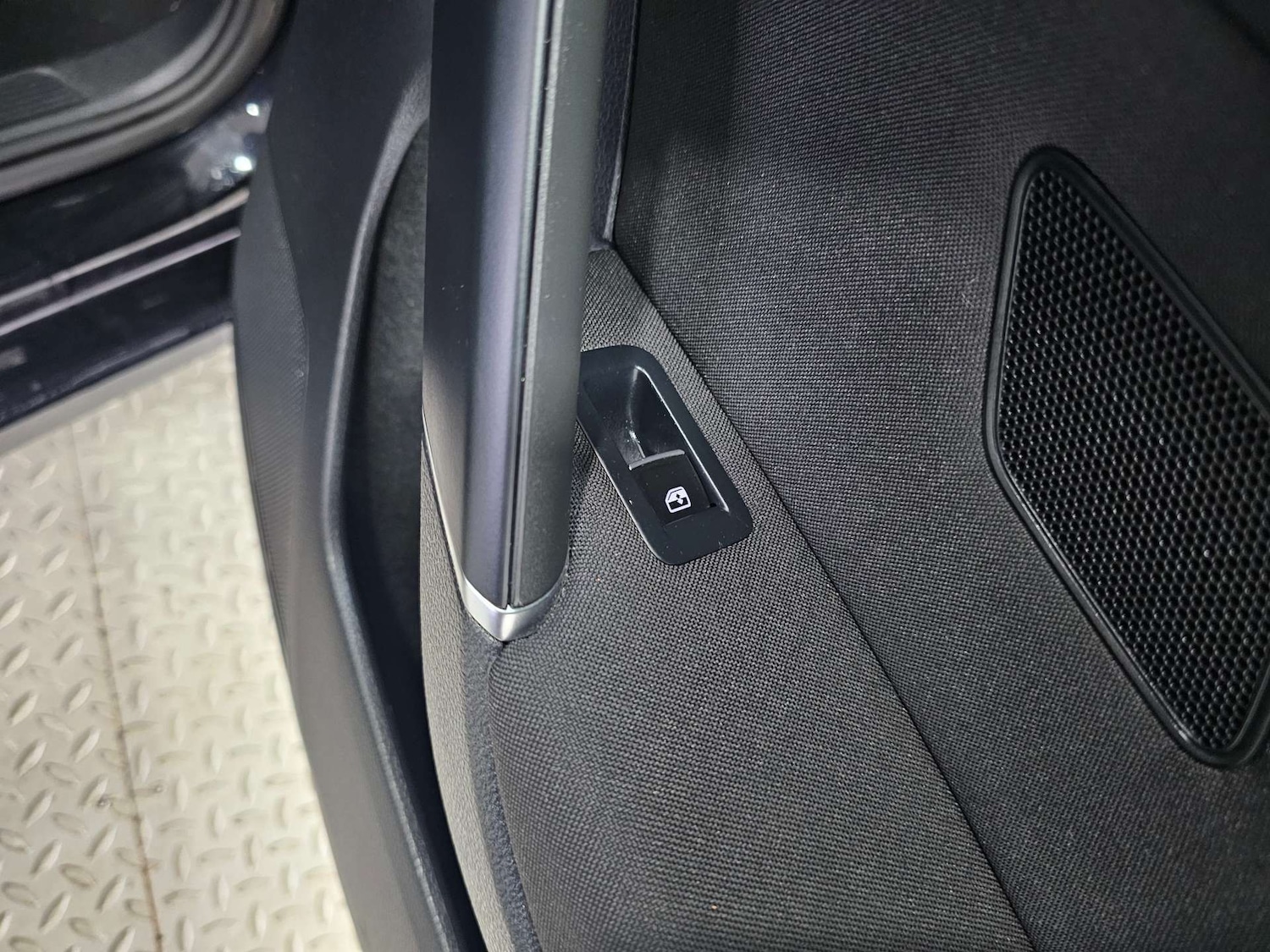 Used Volkswagen Golf 2015 for sale - 76972362: Photo 77