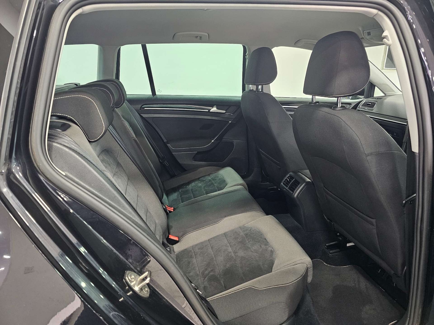 Used Volkswagen Golf 2015 for sale - 76972362: Photo 78