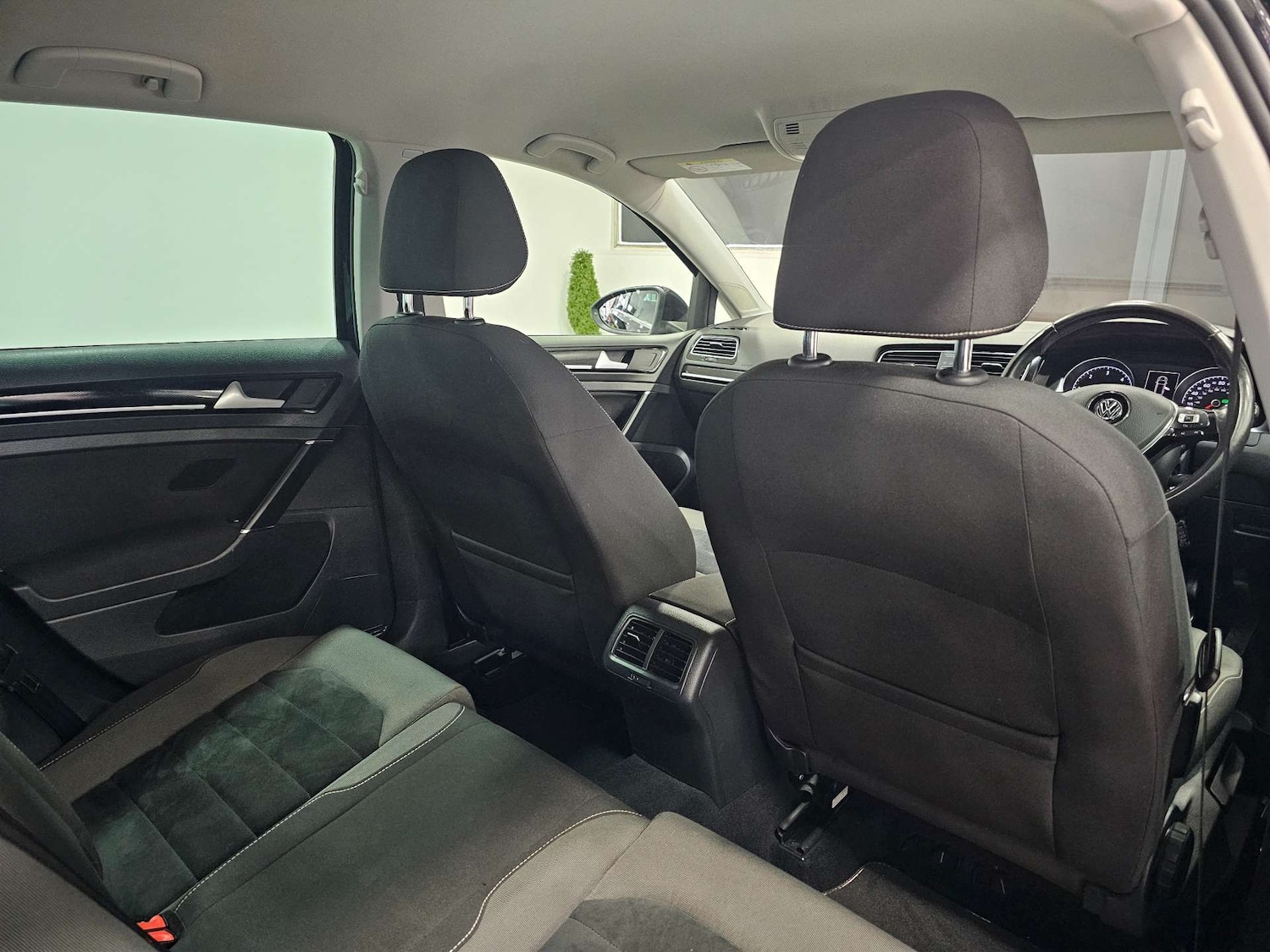 Used Volkswagen Golf 2015 for sale - 76972362: Photo 79