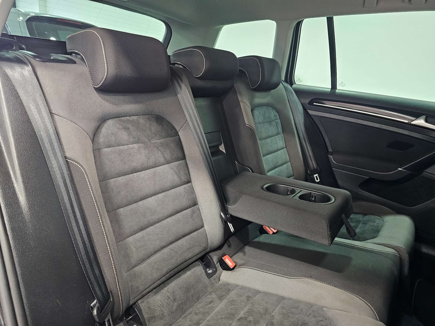 Used Volkswagen Golf 2015 for sale - 76972362: Photo 81