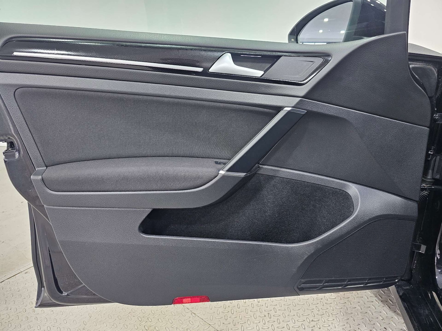 Used Volkswagen Golf 2015 for sale - 76972362: Photo 87