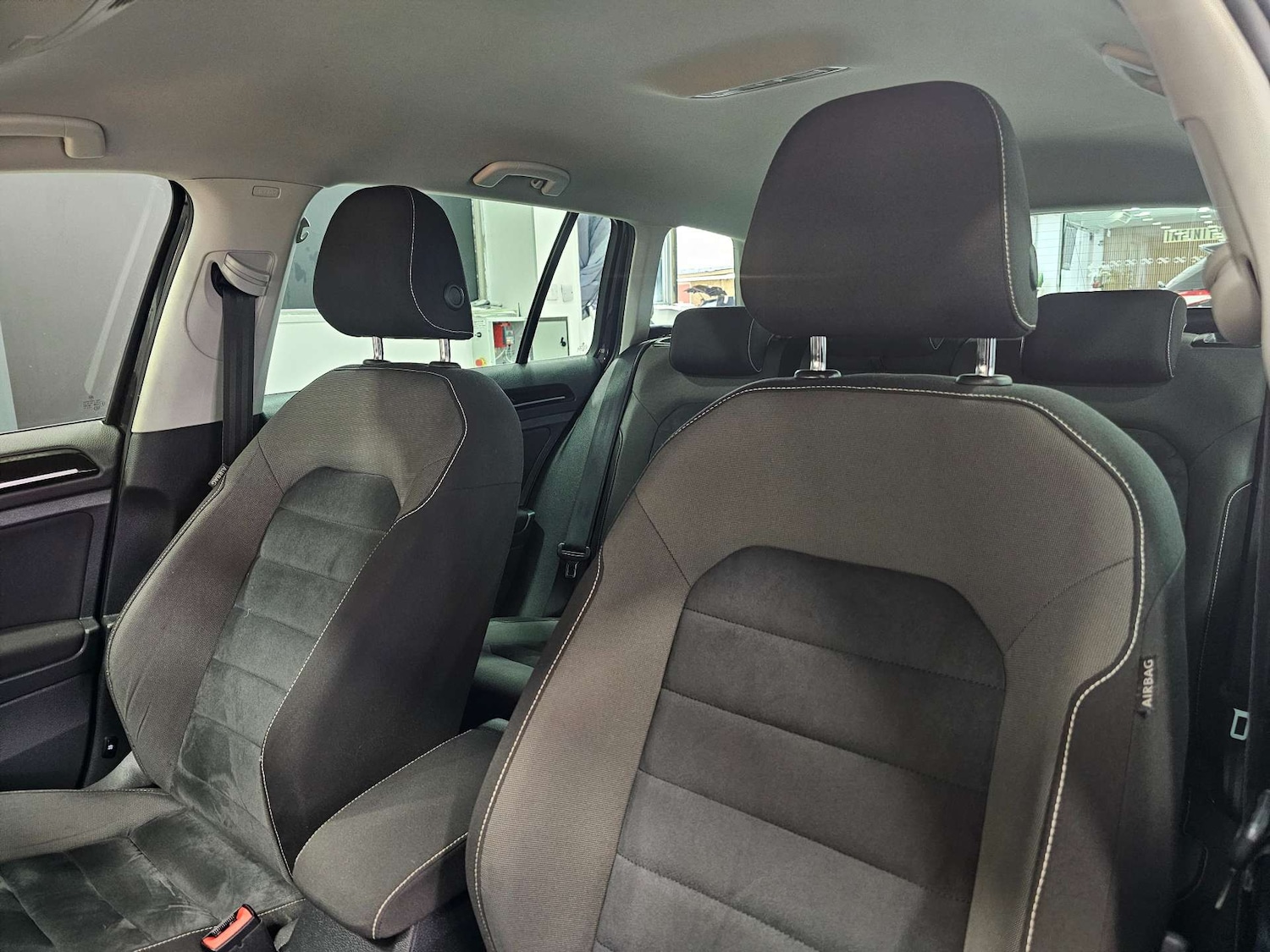 Used Volkswagen Golf 2015 for sale - 76972362: Photo 91