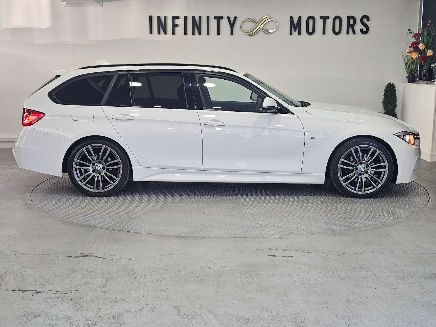 Used BMW 3 Series 2015 for sale - 76972353: Photo 17