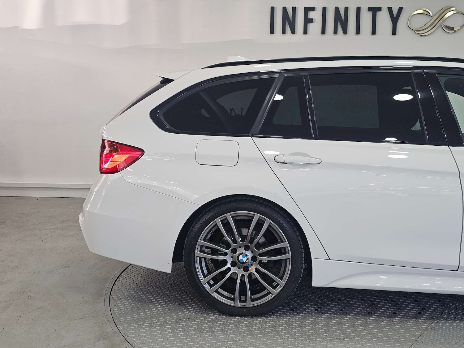 Used BMW 3 Series 2015 for sale - 76972353: Photo 18