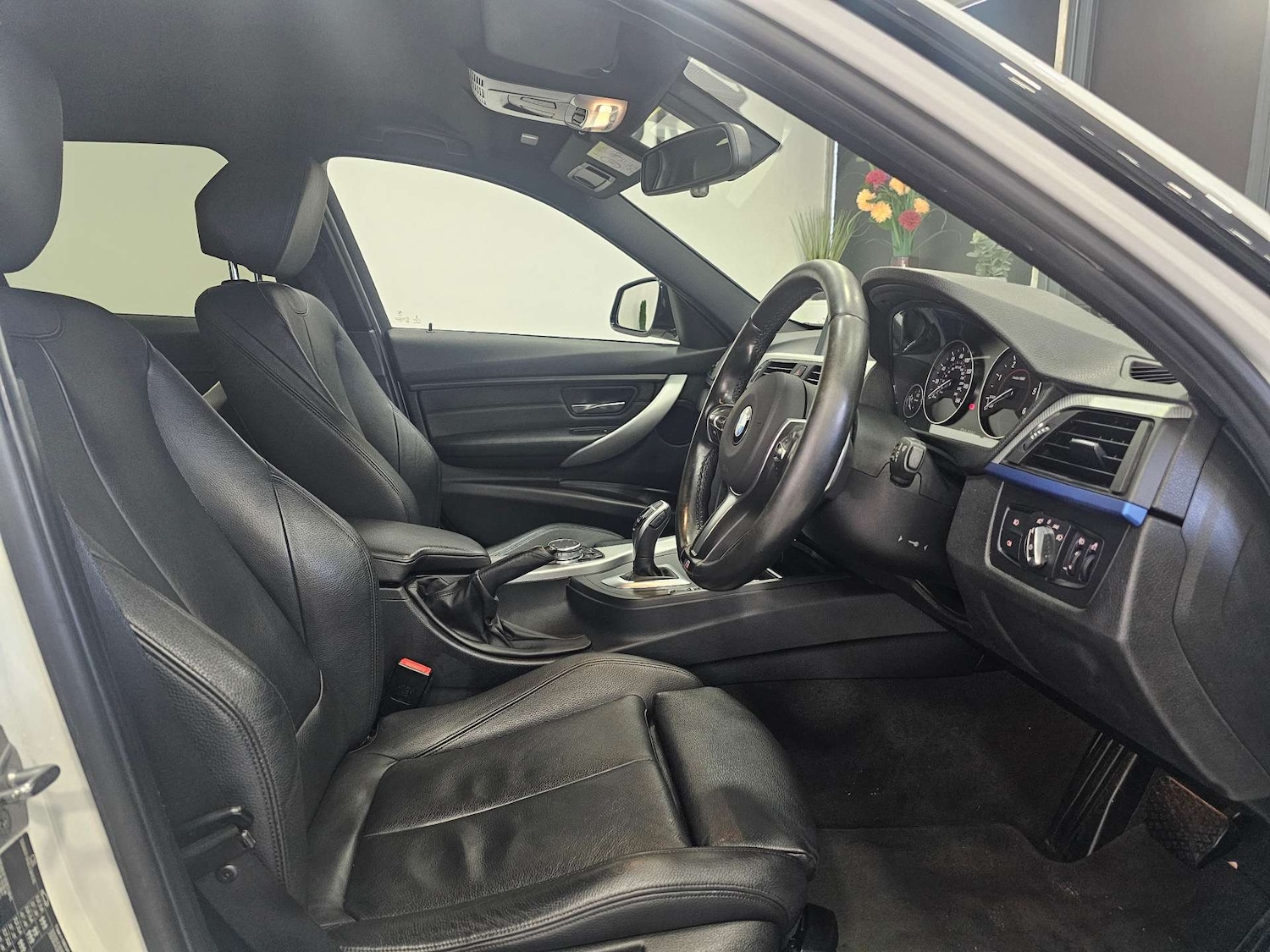 Used BMW 3 Series 2015 for sale - 76972353: Photo 3