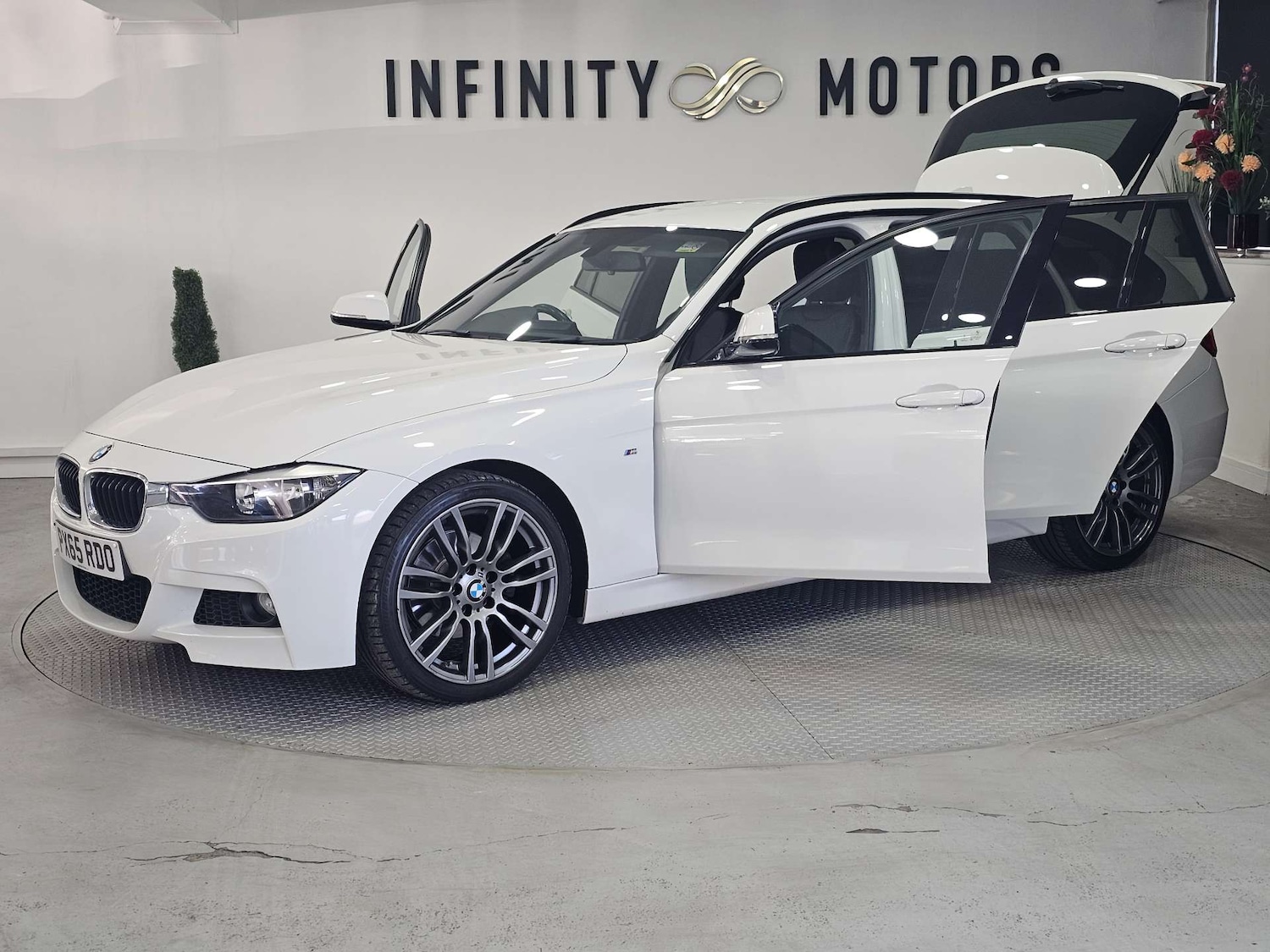 Used BMW 3 Series 2015 for sale - 76972353: Photo 34