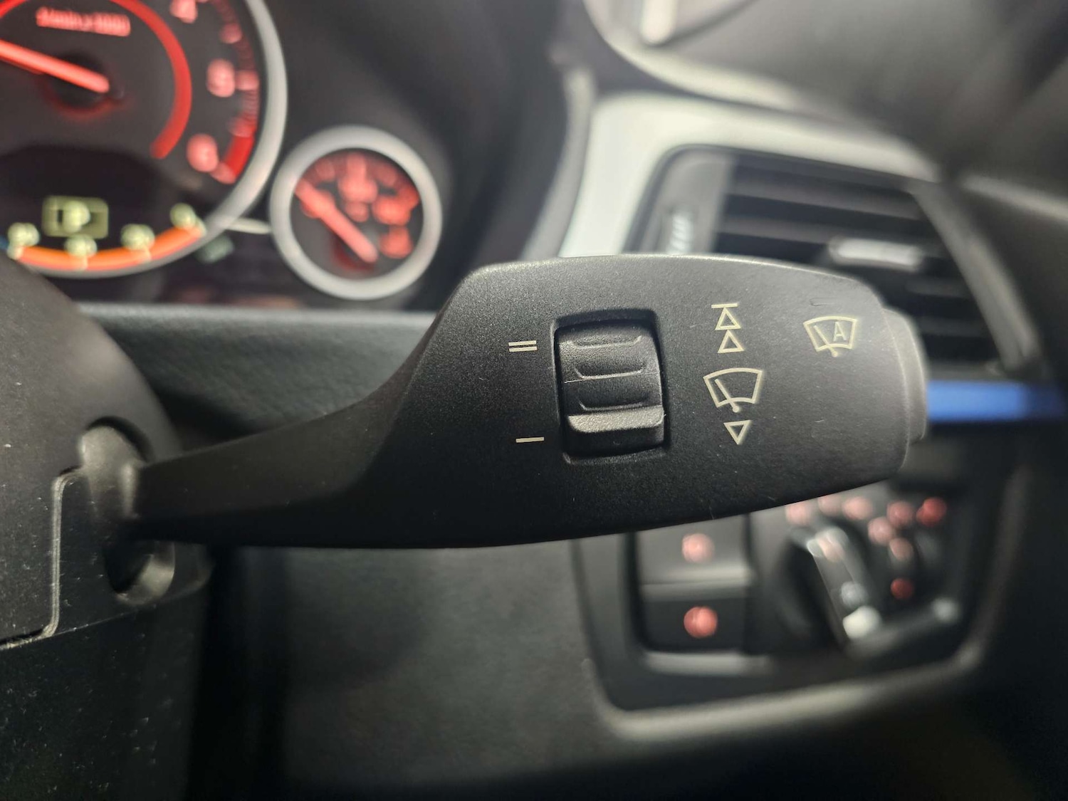 Used BMW 3 Series 2015 for sale - 76972353: Photo 42