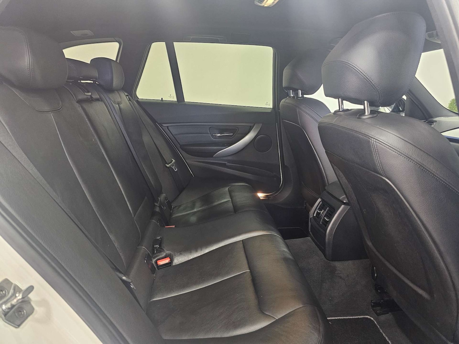 Used BMW 3 Series 2015 for sale - 76972353: Photo 56