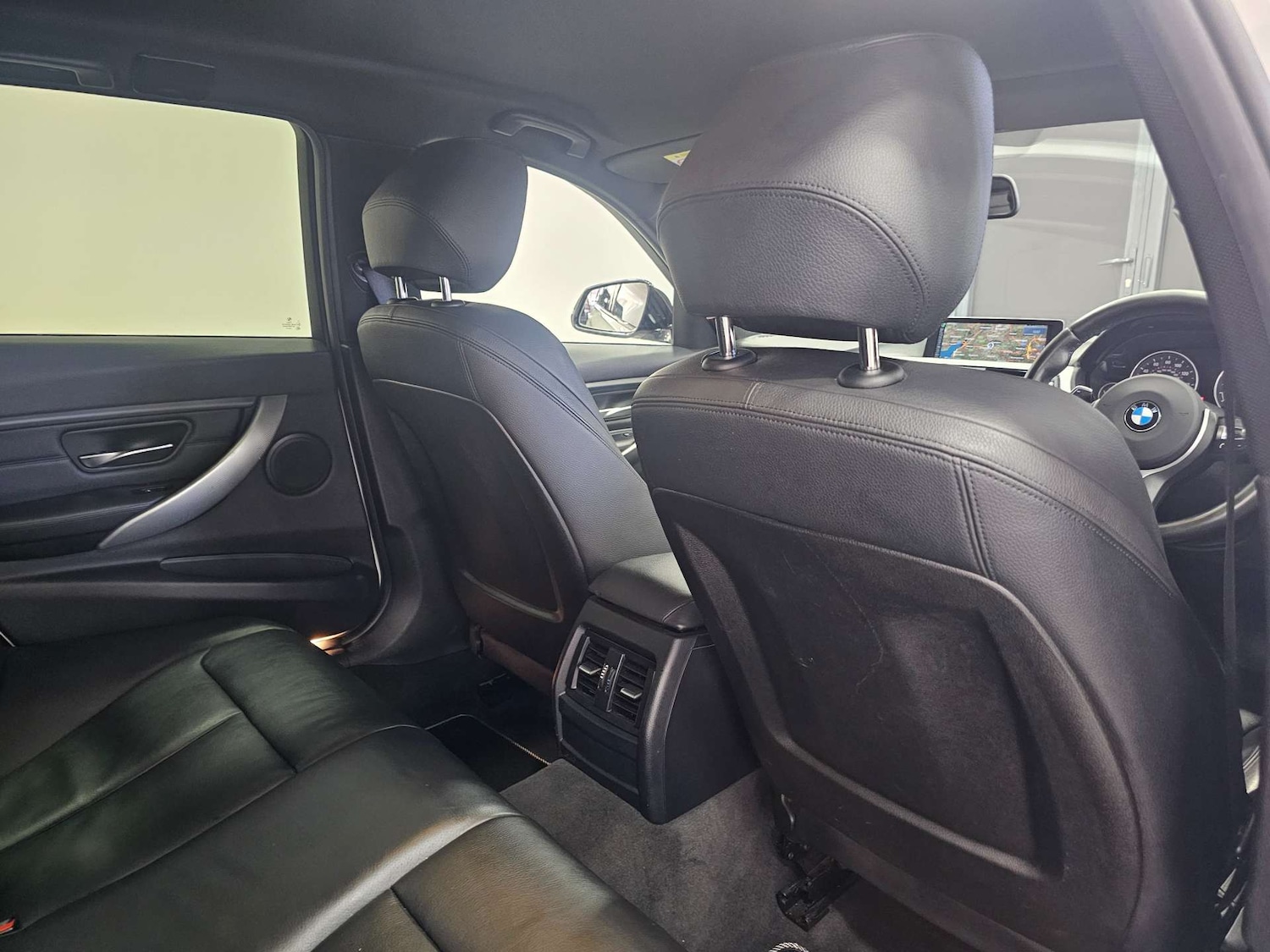 Used BMW 3 Series 2015 for sale - 76972353: Photo 57