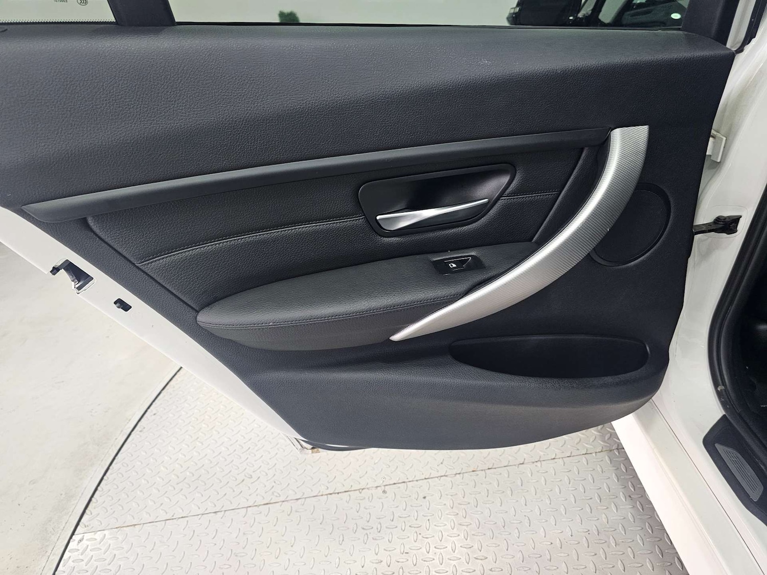 Used BMW 3 Series 2015 for sale - 76972353: Photo 63