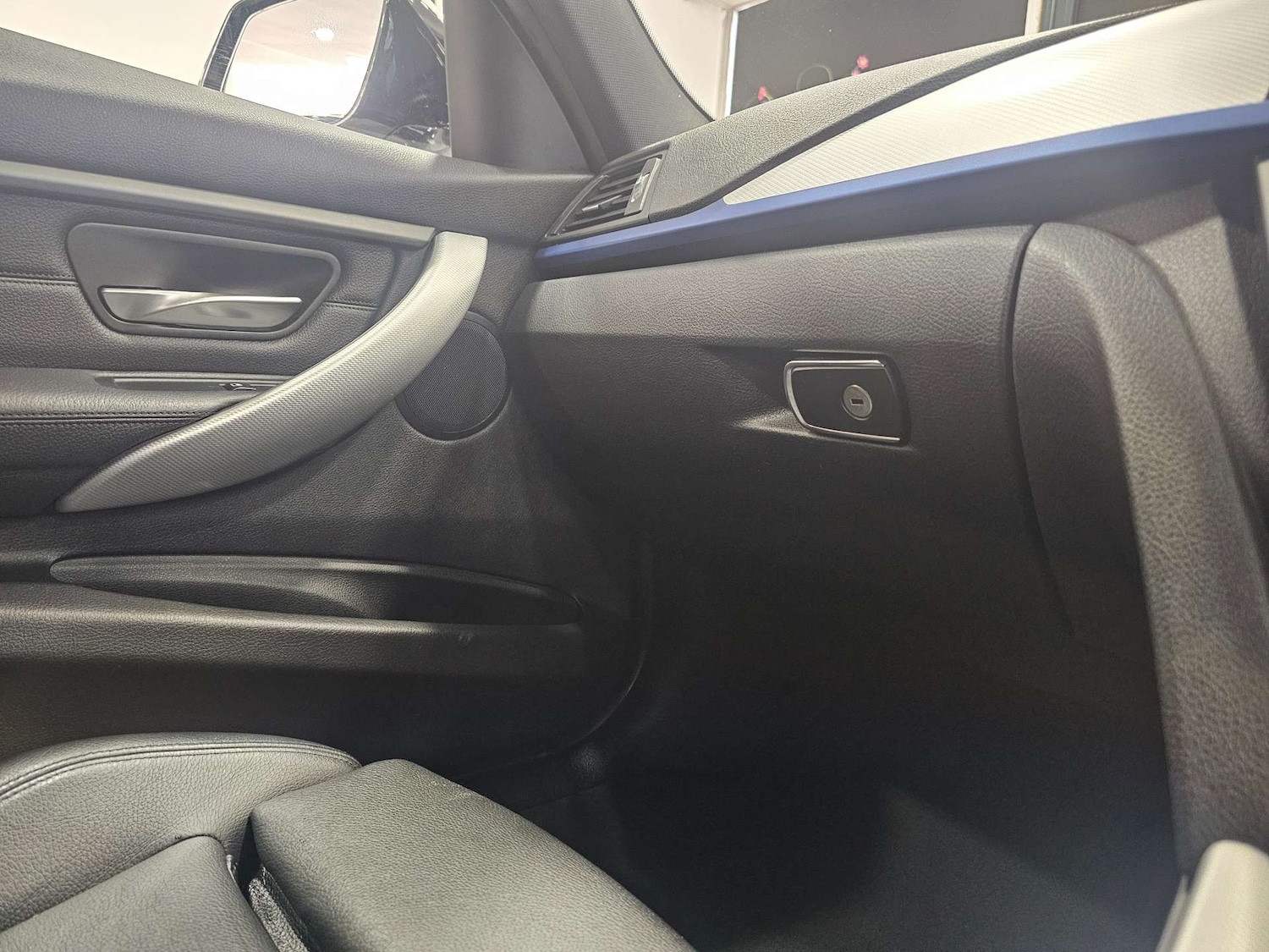 Used BMW 3 Series 2015 for sale - 76972353: Photo 93